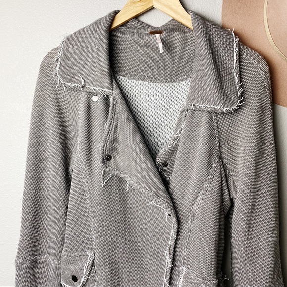 Free People Grey Frayed Boho Belted Jacket S - Picture 2 of 9